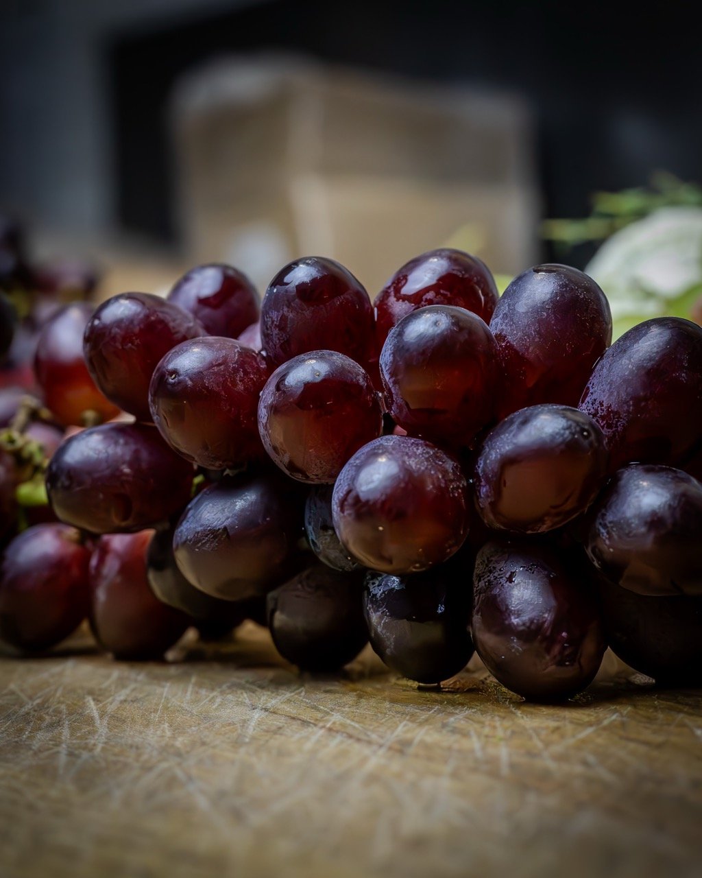 Close-up of fresh grapes